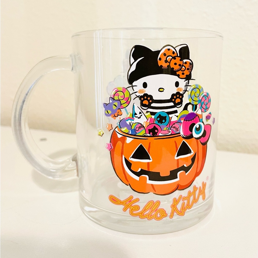 Hello Kitty Halloween Candy and pUmpkin Mug - Picture 3 of 4